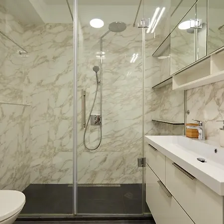 Hedera Estate, Hedera A37 *